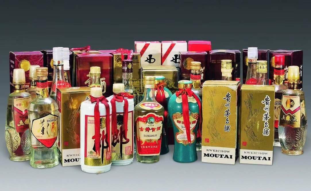 海拉尔名酒回收